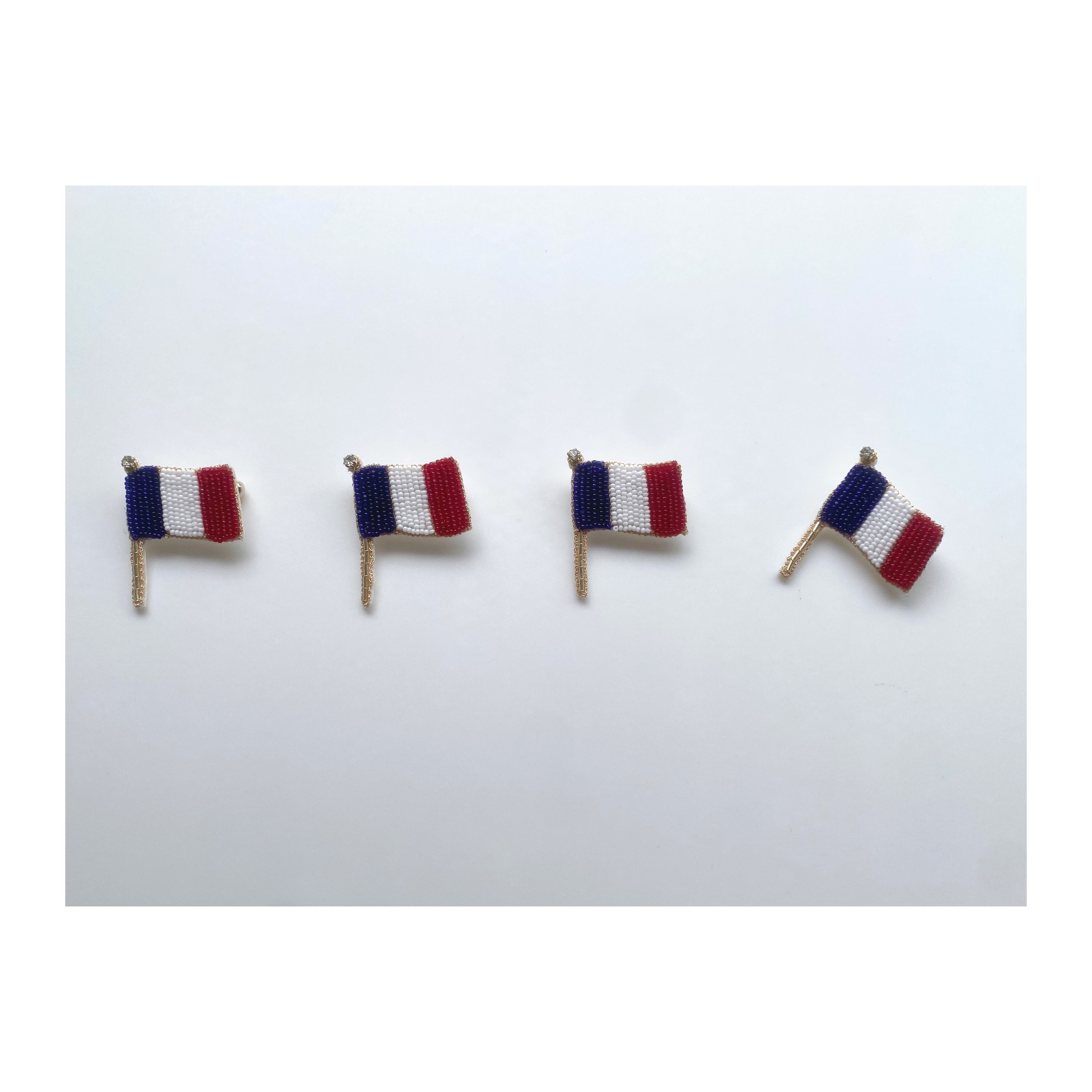 フランス国旗　ブローチ