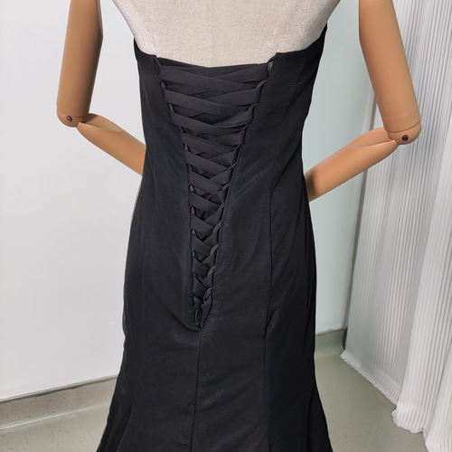 送料無料！パーティードレス ブラック ベアトップ 編み上げ マーメイド  