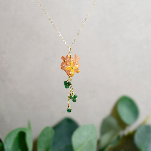 秋限定【 Y字ネックレス 】 金木犀の花束 天然石の葉っぱ付