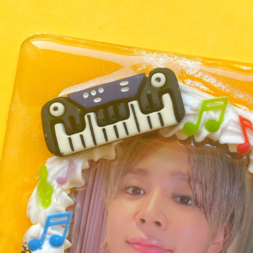 ★専用★BTS ジミン MUSE ひよこ キーリング トレカケース ラゲッジタグ トレカケース 2個セット キーホルダー ひよこ 楽器 MUSE ジミン