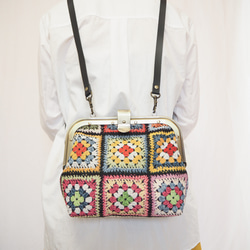 グラニースクエア風ゴブラン　カシメ留め口金の２wayバッグ 2枚目の画像