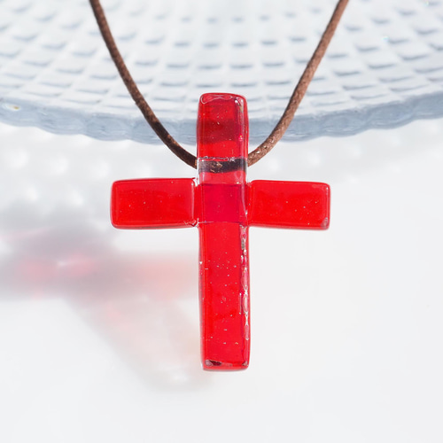 十字架ガラス『クロス【レッド】』ネックレス【紐の色、長さ選べます