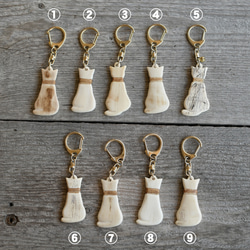 本象牙製　猫の後ろ姿　キーホルダー 2枚目の画像