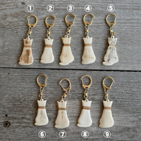 本象牙製　猫の後ろ姿　キーホルダー 2枚目の画像