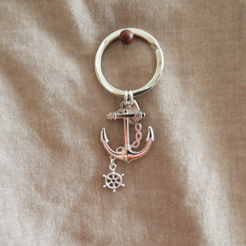 【希少】GUCCI キーホルダー　キーリング　アンカー　イカリ　ロゴ　付属品有り 希少】GUCCI キーホルダー キーリング アンカー イカリ ロゴ 付属品有り