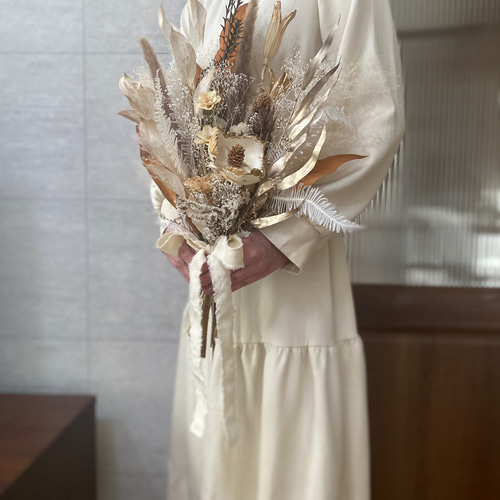 ホワイトゴールドドライフラワースワッグ ドライフラワーブーケ