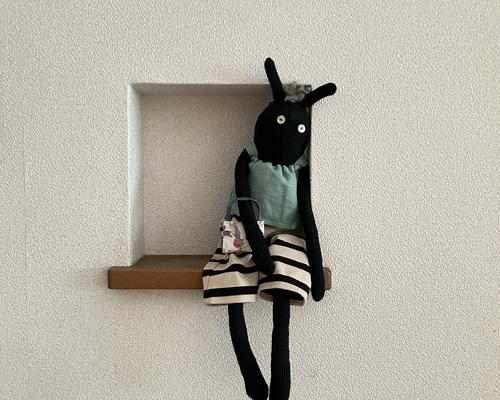 ブラックラビット 黒いうさぎ アーティストベア 海外作家様 ハンドメイド バニー ソックラビット 黒うさぎ リバティbag ぬいぐるみ ju 通販 18096539