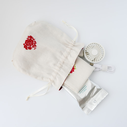 バラのリバーシブルリネン巾着 クロスステッチ刺繍 巾着袋 NJUTA