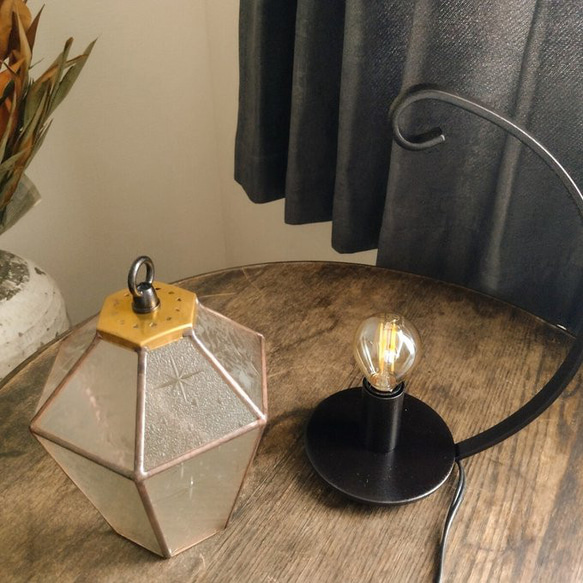 テーブルランプⅱ＊昭和ガラス『銀河✕結霜』 