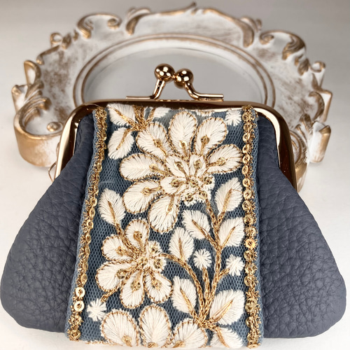 クォーツ　no.384 no.383 牛革ペンケース　インド刺繍リボン クォーツ no.384 no.383 牛革ペンケース インド刺繍リボン