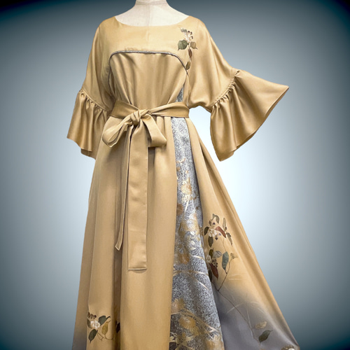 高級感抜群！螺鈿細工 優美さ際立つ アクセントカラーワンピース 着物