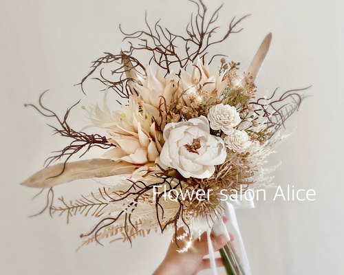 ウェディングブーケ　アーティフィシャル 結婚式 ブートニア　花嫁　前撮り 5c2dfbe1c9f043f84f12bc75f5680b