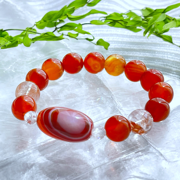 羊眼天珠&カーネリアンブレス〜マニカランヒマラヤ水晶と共に 羊眼天珠&ナチュラルカーネリアンブレス〜マニカランヒマラヤ