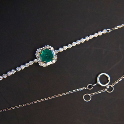 天然ダイヤモンド付きエメラルドブレスレットk18