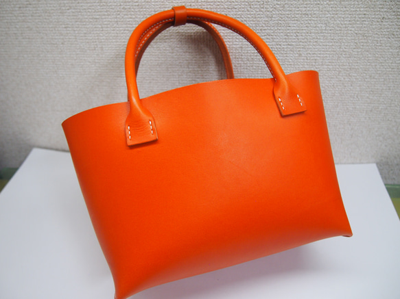 ぷっくり。在庫有り/即納品 本革 栃木レザー シンプルトートバック M