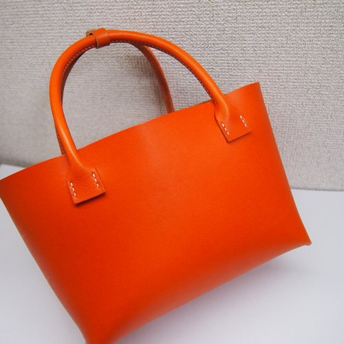 ぷっくり。在庫有り/即納品 本革 栃木レザー シンプルトートバック M