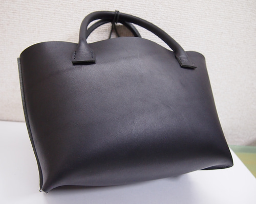 【Mr.さん　専用商品】035.トートバッグ 牛革 ブラック ハンドメイド Mr.さん 専用商品】035.トートバッグ 牛革 ブラック
