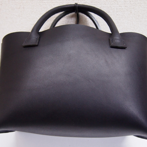 ぷっくり。在庫有り/即納品 本革 栃木レザー シンプルトートバック M 