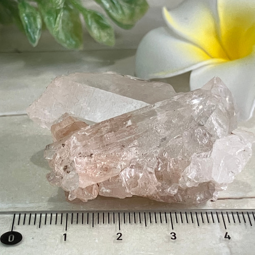 ヒマラヤ✨ レインボー　マニカラン産　ピンク水晶  原石　クラスター ヒマラヤ✨ レインボー マニカラン産 ピンク水晶 原石