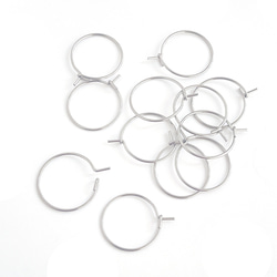 ese76-1【20個/10ペア】約15mm 太さ約0.7mm 華奢 リング状 フープピアス 金具 サージカルステンレス 4枚目の画像