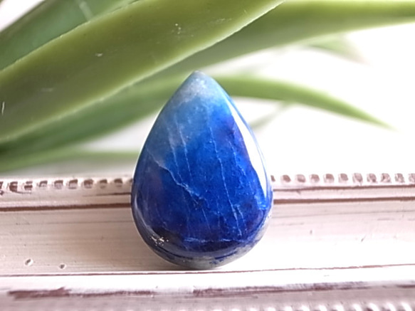 青の煌き マトリクス ラズライト アフガニスタン産 ルース 天然石