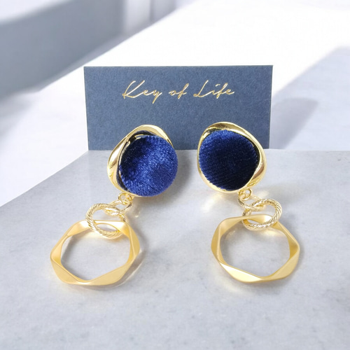 Key of Life▶︎秋冬ベロアカボション×マットゴールド ピアス 
