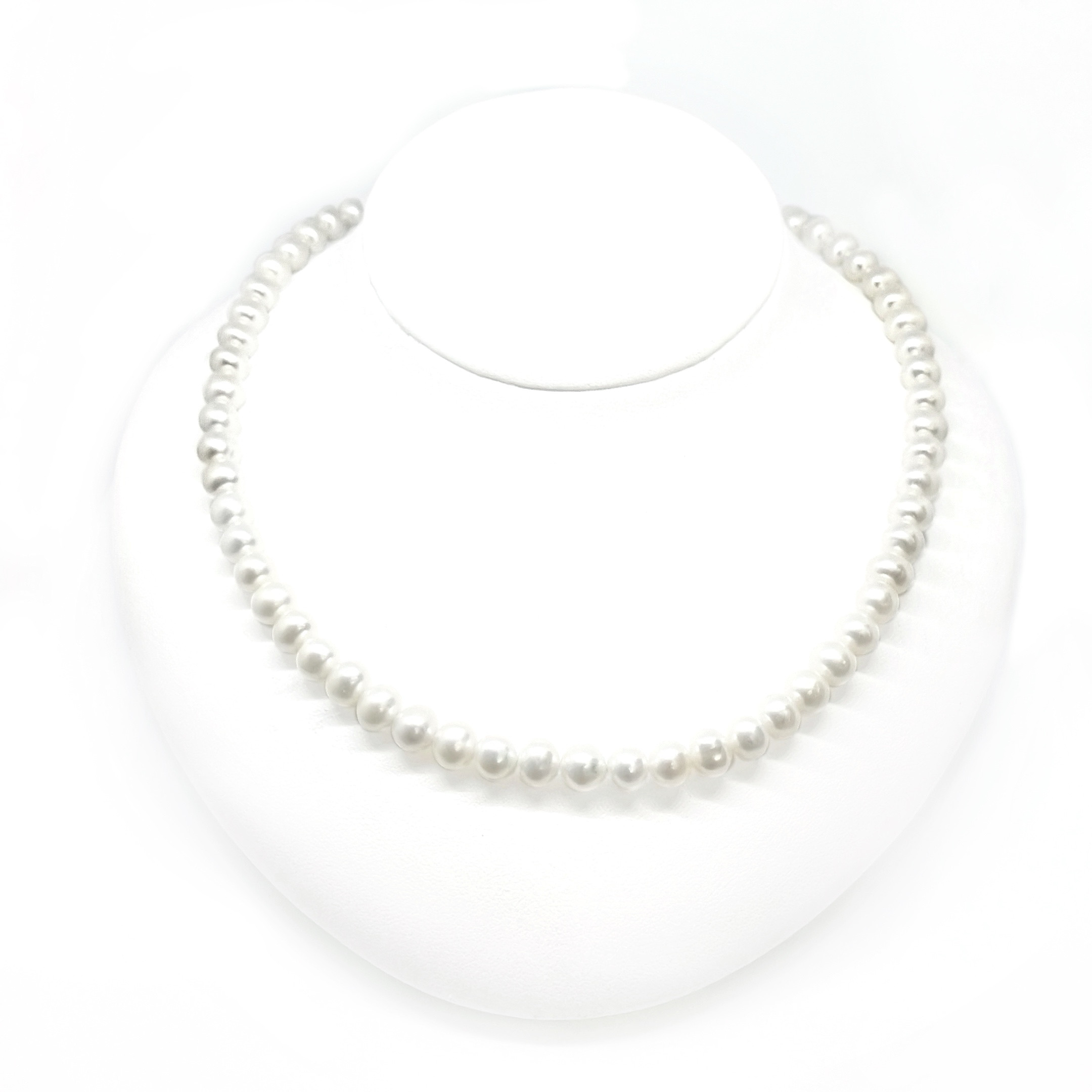 淡水パールネックレス 約7~7.5ミリ 白 ホワイト マグネット 天然 真珠 ワイヤー 冠婚葬祭 結婚式 二次会 発表会