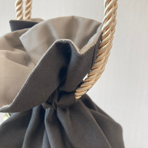 インド刺繍 巾着バッグ 巾着バッグ ichinica 通販 18098999｜Creema