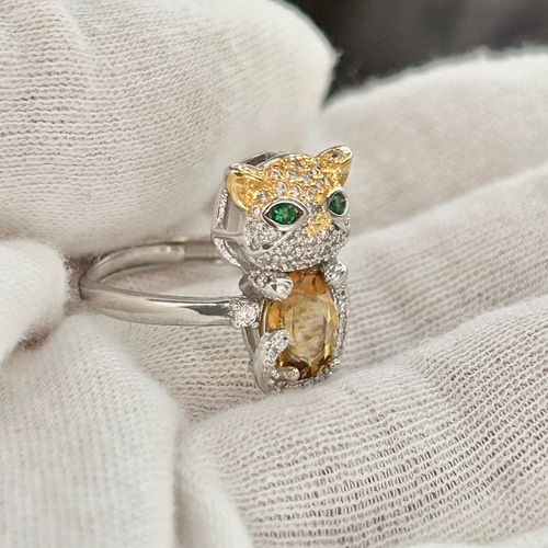 宝石質 シトリン silver925 リング(指輪) ネコモチーフ・ねこ 宝石質 シトリン silver925 リング(指輪) ネコモチーフ・ねこ