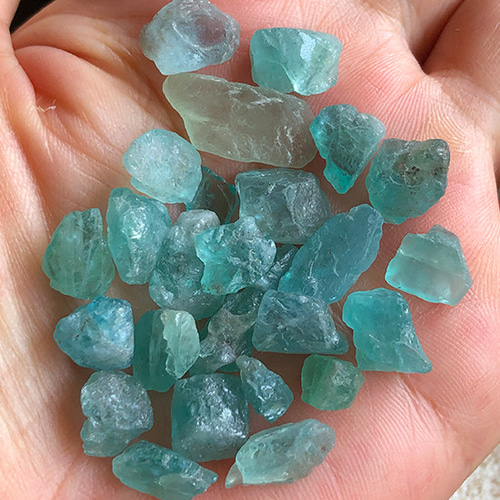 8828 アパタイト 天然石 天然石 Aun planet（発送は月水金のみ） 通販