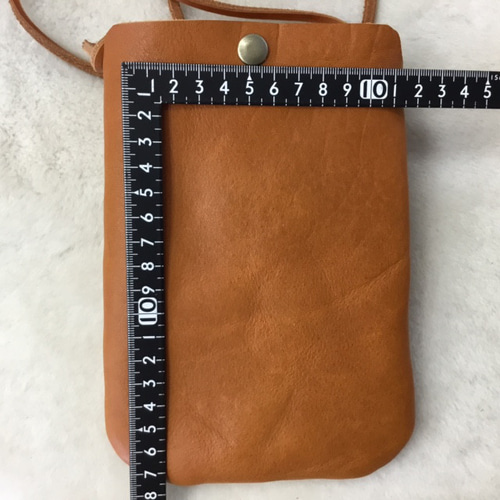 栃木レザー スマホポーチ サコッシュ ヌメ革 スマホショルダー