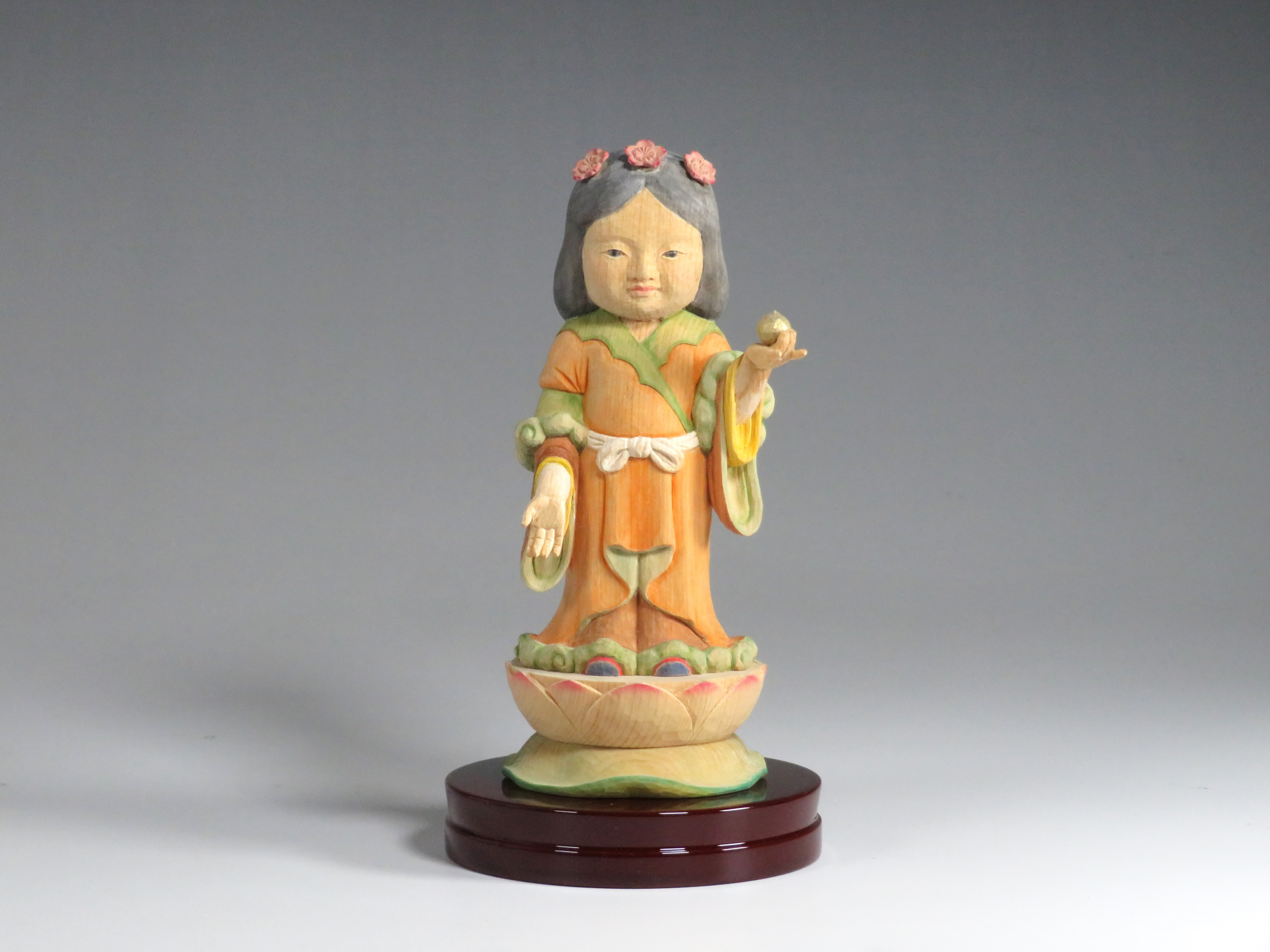 木彫像
