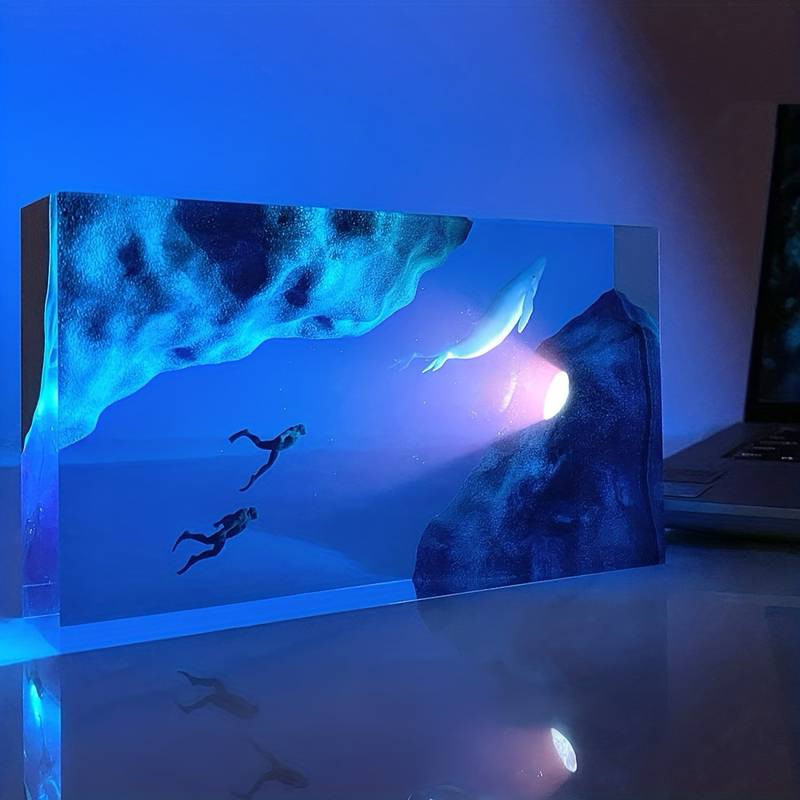 レジンランプ　海　ナイトランプ　ジンベエザメ　ダイビング　アート　インテリア