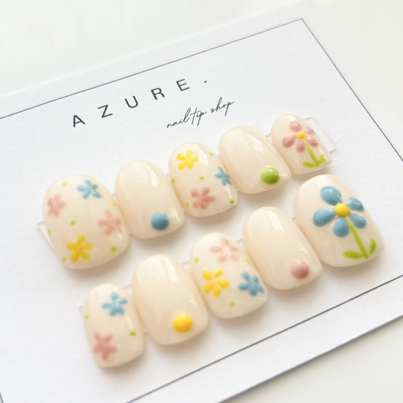 お花ネイルぷっくりネイルカラフルナチュラルネイルツヤネイルピンクネイルブルーネイルネイルチップつけ爪短め長め春夏ネイル 3枚目の画像