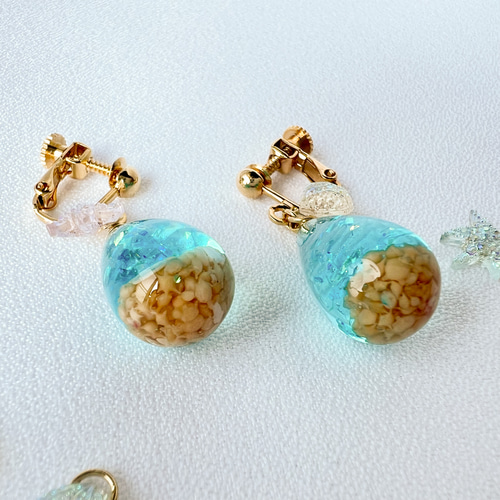 海 レジン 雫 ラメ ブルー 夏 イヤリング・ピアス イヤリング