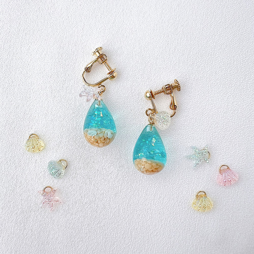 【売り切れ】海色雫 レジンイヤリング 海 レジン 雫 ラメ ブルー 夏 イヤリング・ピアス イヤリング