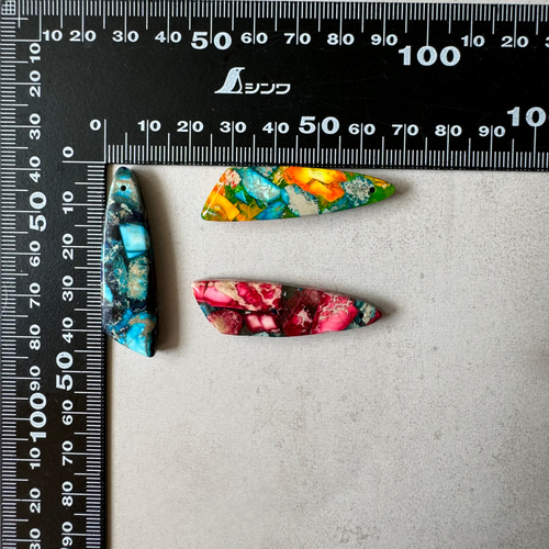 1pc】天然石インペリアルジャスパーMIX トライアングルチャーム 3