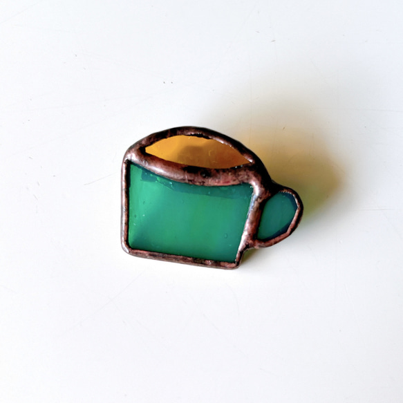 コーヒーカップブローチ(エメラルドグリーン) 2枚目の画像