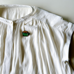 コーヒーカップブローチ(エメラルドグリーン) 5枚目の画像