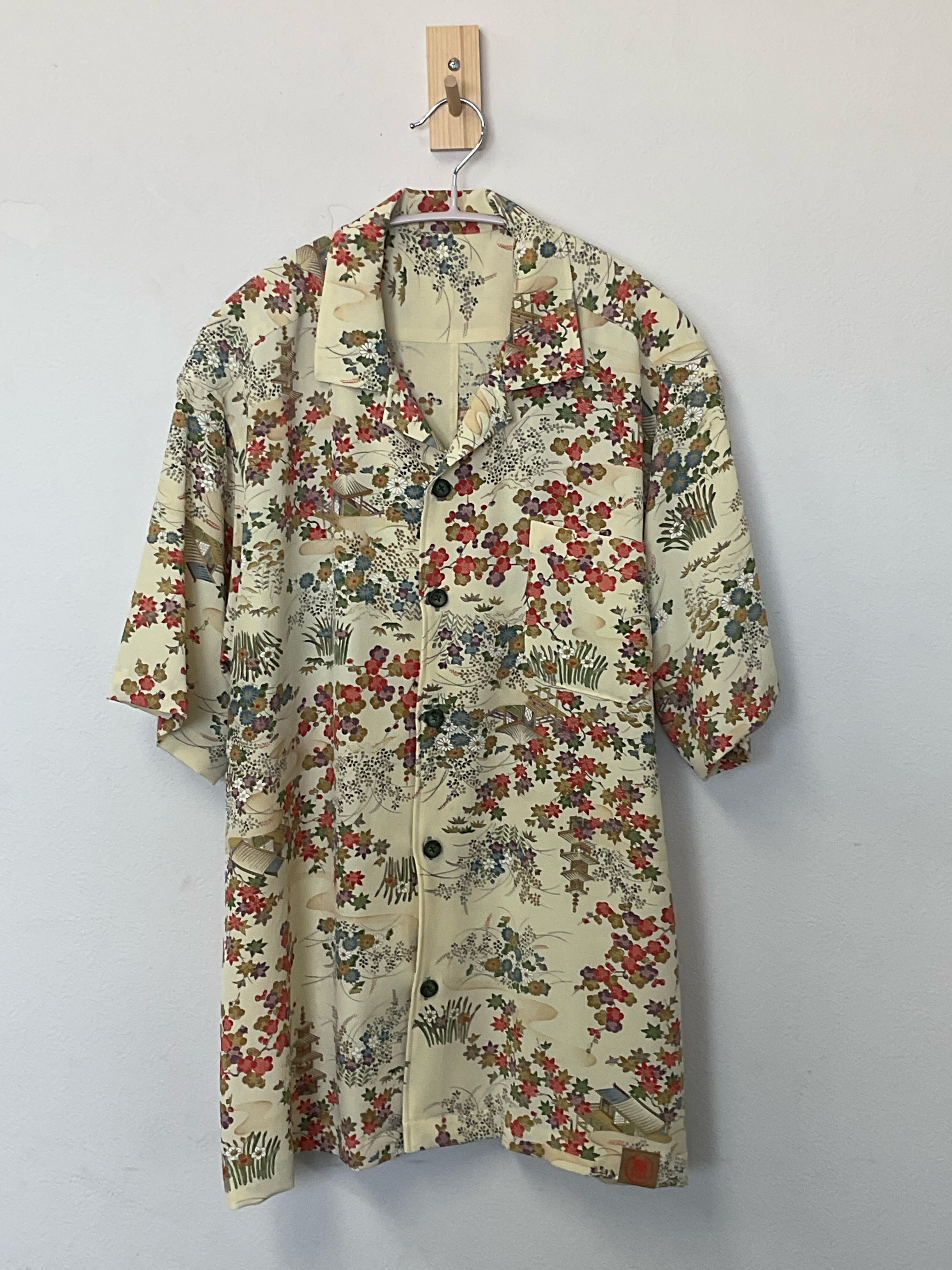 紅葉と梅　薄黄色　アロハ　ユニセックスL