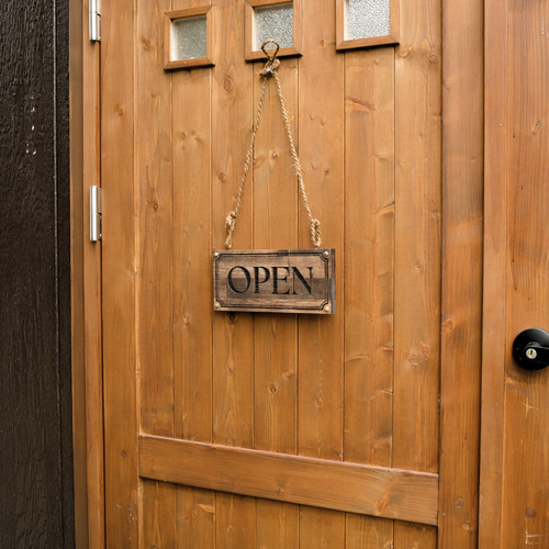 アンティーク調の木製店舗看板 表札 OPEN CLOSED/吊り下げ/レーザー