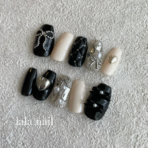 【No.035】ネイルチップ♡黒ネイル♡リボンネイル♡キルティングネイル ネイルチップ リボンネイル キルティングネイル ネイルチップ