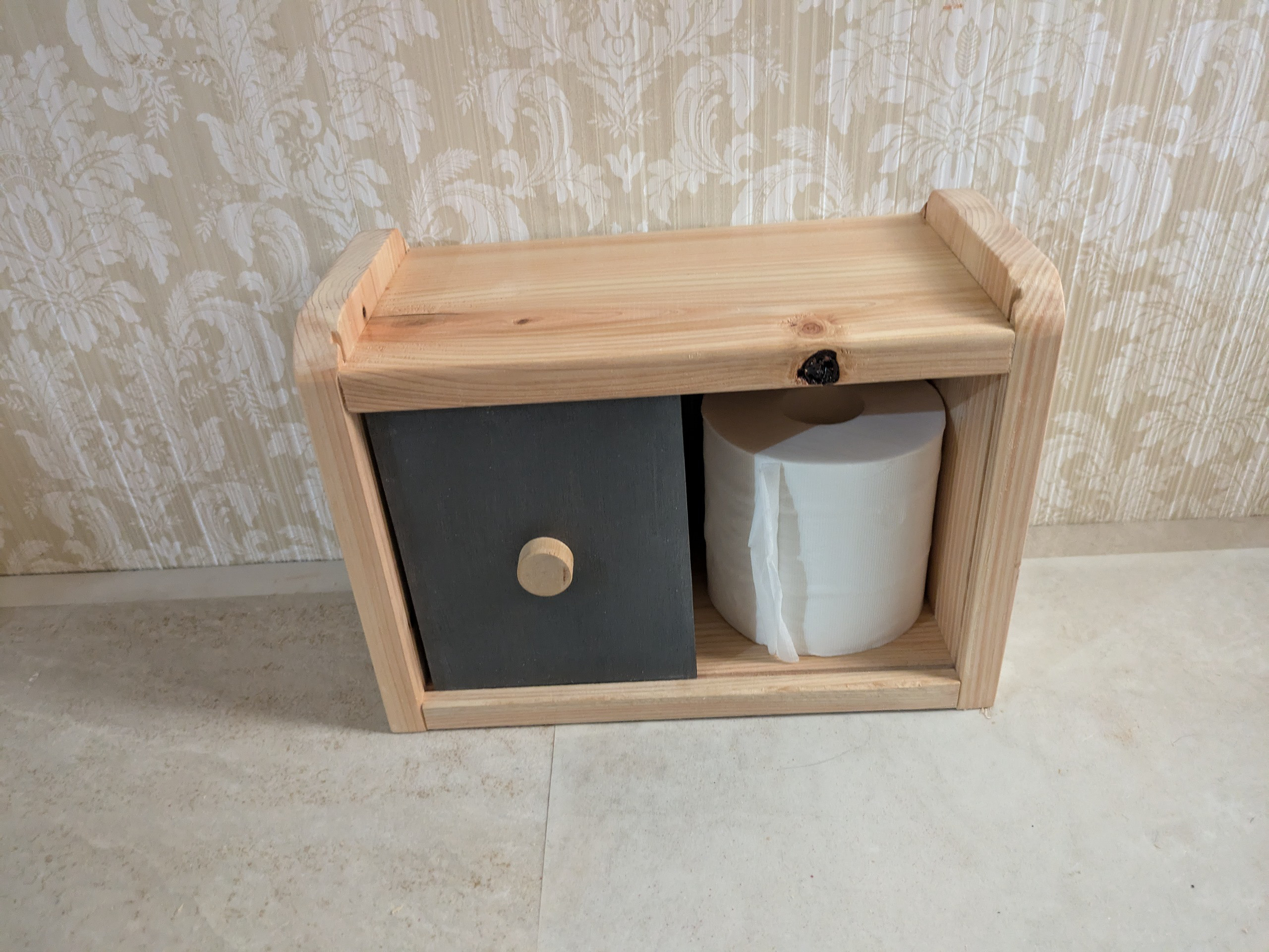 ⬛Tamaさま専用⬛　木彫り収納箱　椿