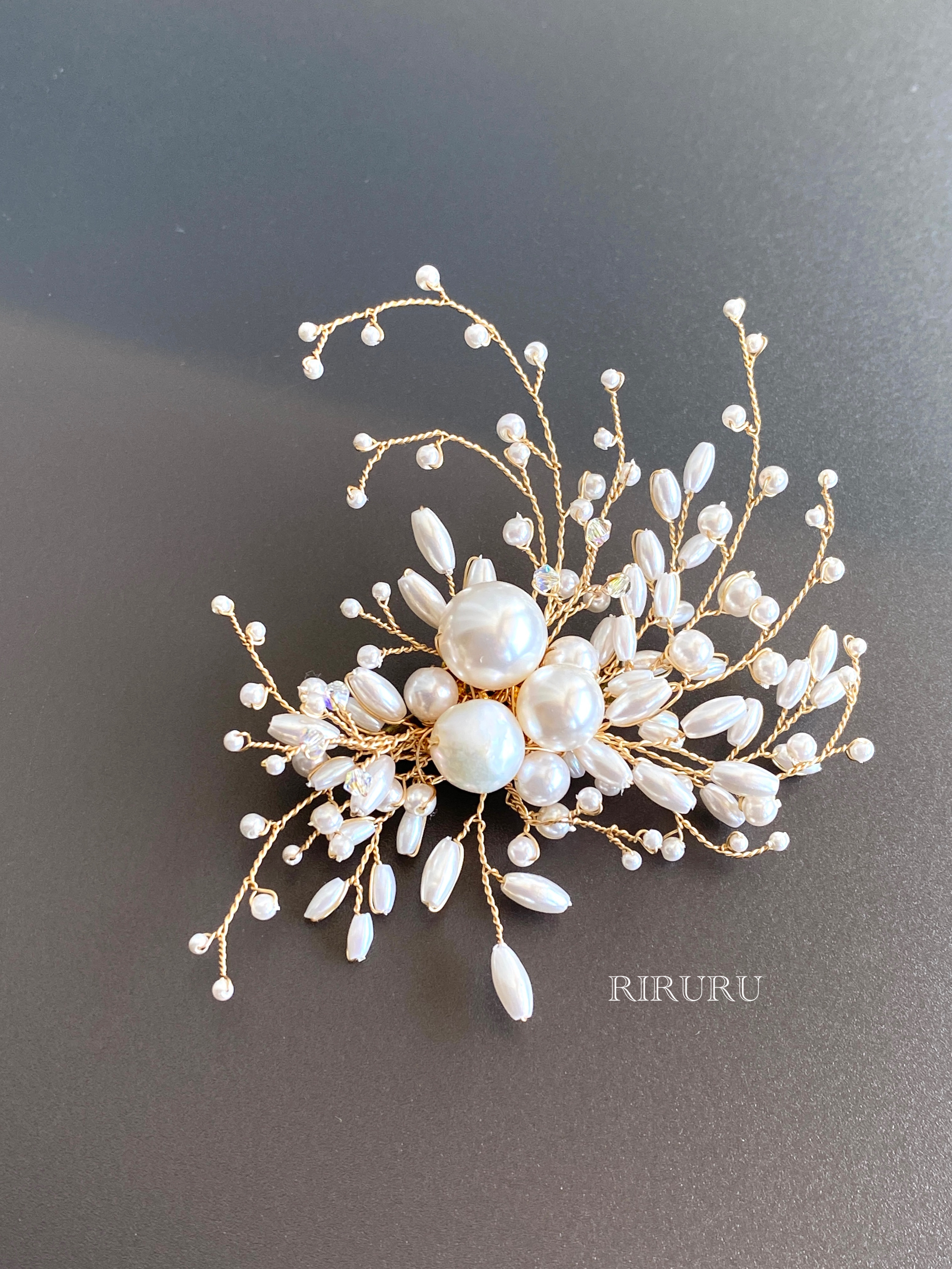 パールの花束小枝ブローチ(s)ゴールド〈受注制作〉入学式　フォーマル