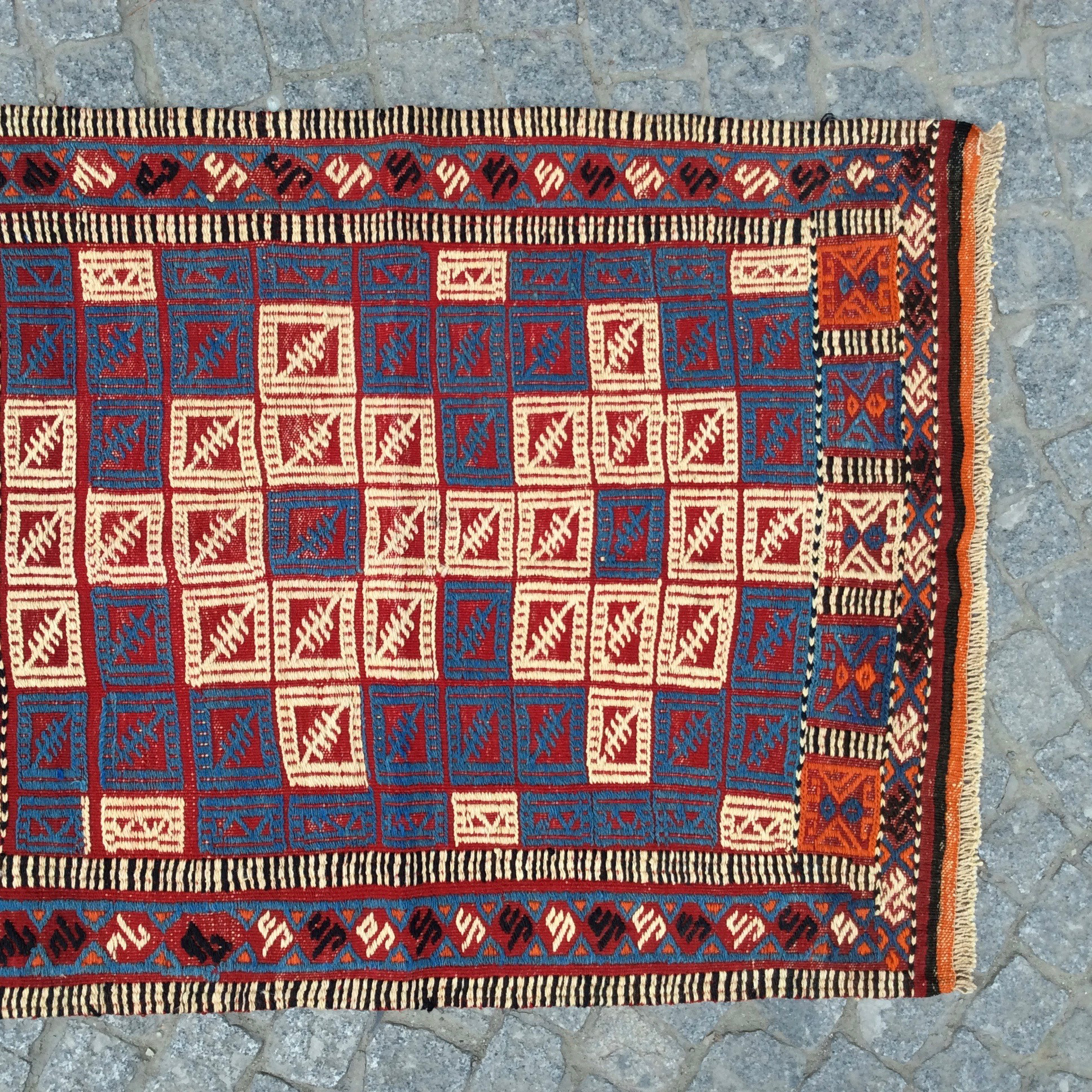 オールドキリム トルコ 手織りラグ 107x82cm