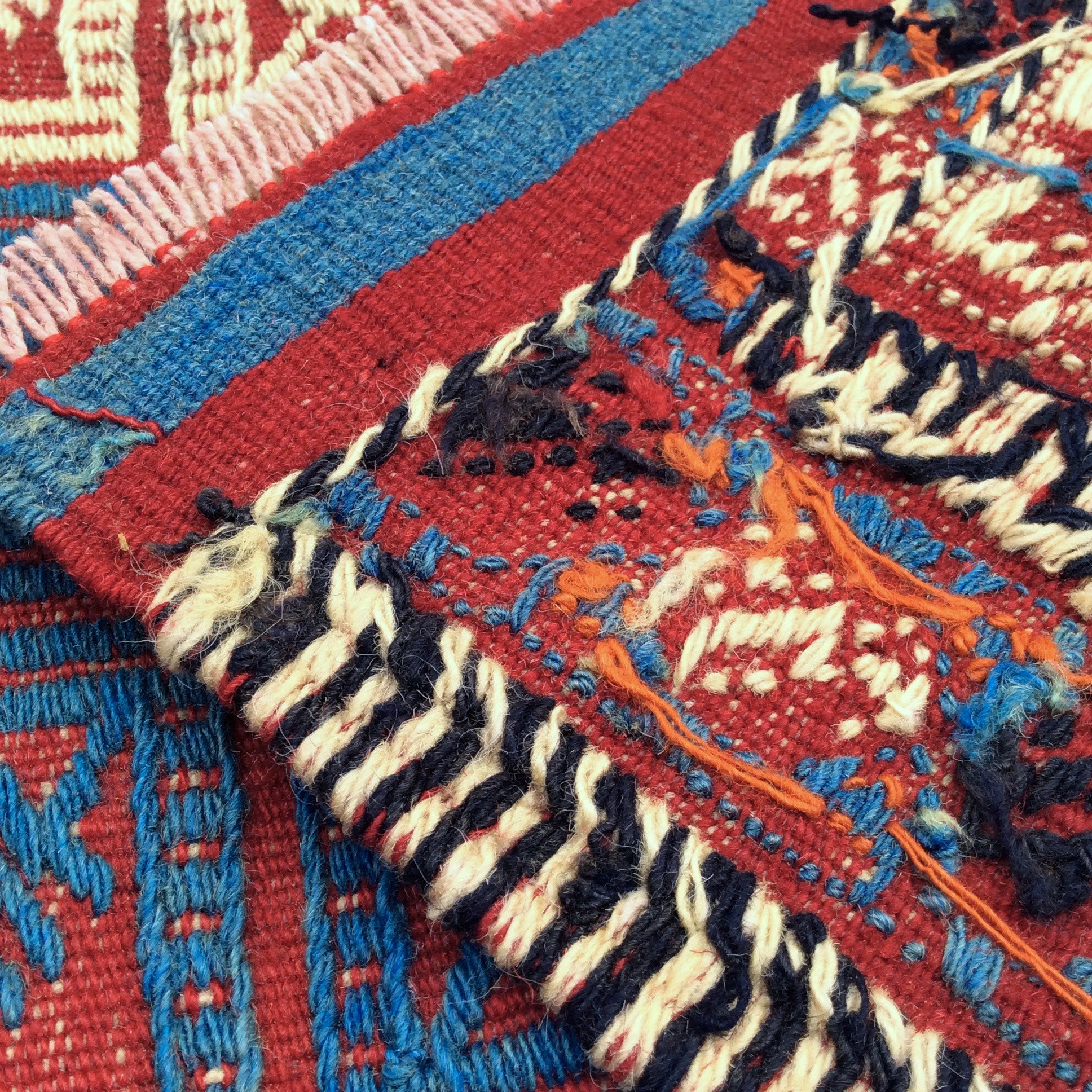 オールドキリム トルコ 手織りラグ 107x82cm