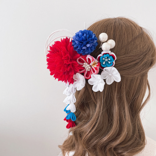 つまみ細工の髪飾り【大きなマムと赤青系 さがり 水引】成人式 振袖