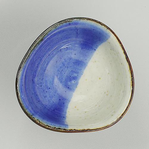 砥部焼 おしゃれ「ぐい呑み 三角 青」お猪口 酒器 小鉢 シンプル 陶器