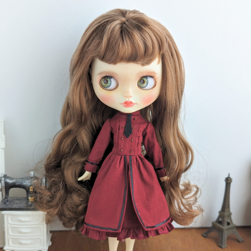 ♡ブライス　アウトフィット　ワンピース 1152※ブライスアウトフィット※ワインレッドの軍服風ワンピース