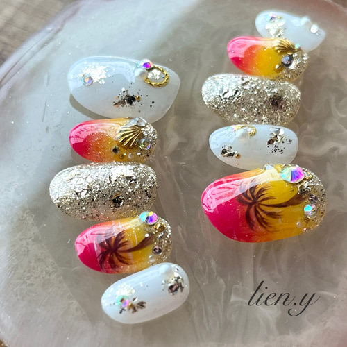 香夏ページ ネイルチップ 34b9d0c15d7548755e437e3168008b